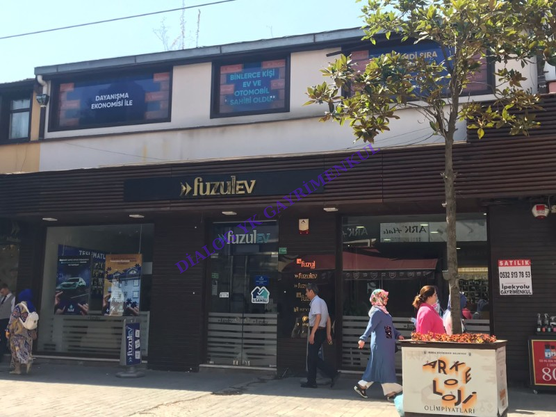 CUMHURİYET CADDESİNDE DEĞERLİ İŞ YERİ 